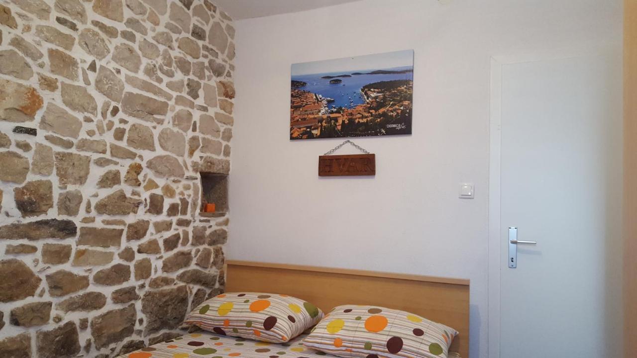 Holiday House Popovic Sućuraj Екстериор снимка
